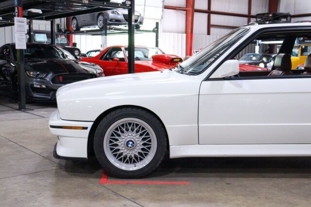 1988 BMW M3 - photo 2