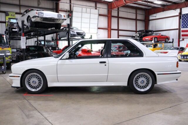 1988 BMW M3 - photo 3