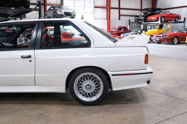 1988 BMW M3 - photo 4