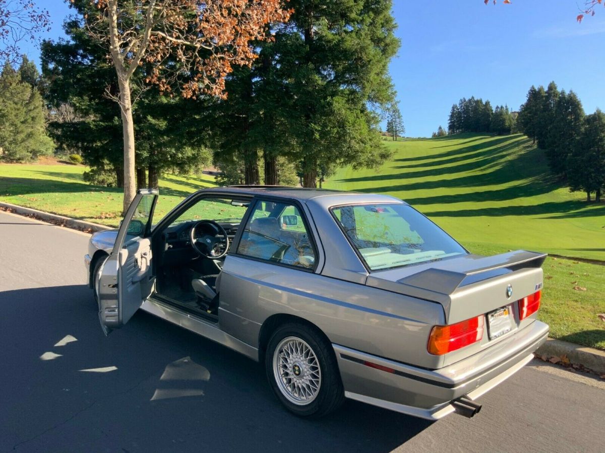 1988 BMW M3 - photo 11