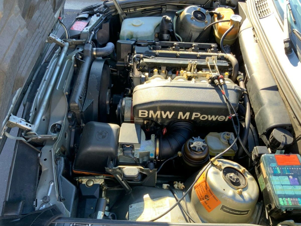 1988 BMW M3 - photo 4