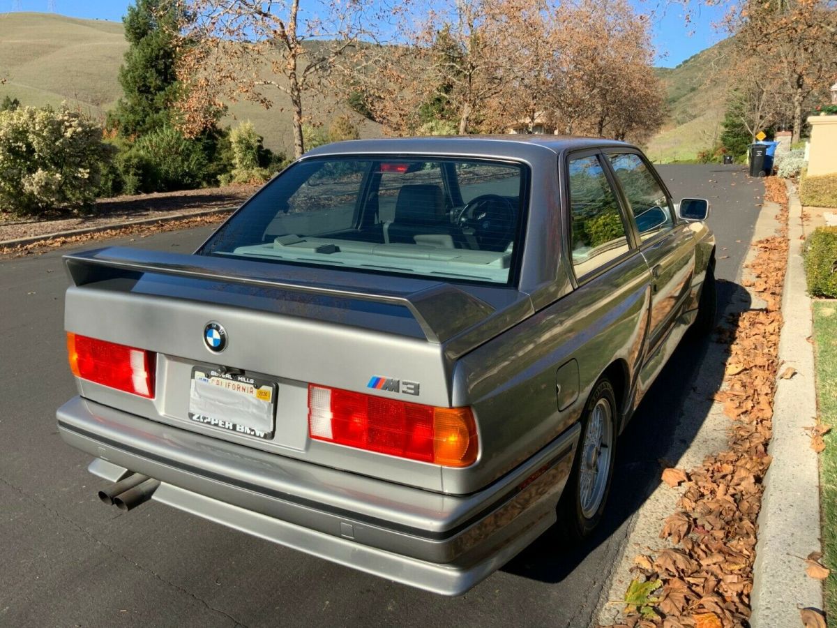 1988 BMW M3 - photo 8