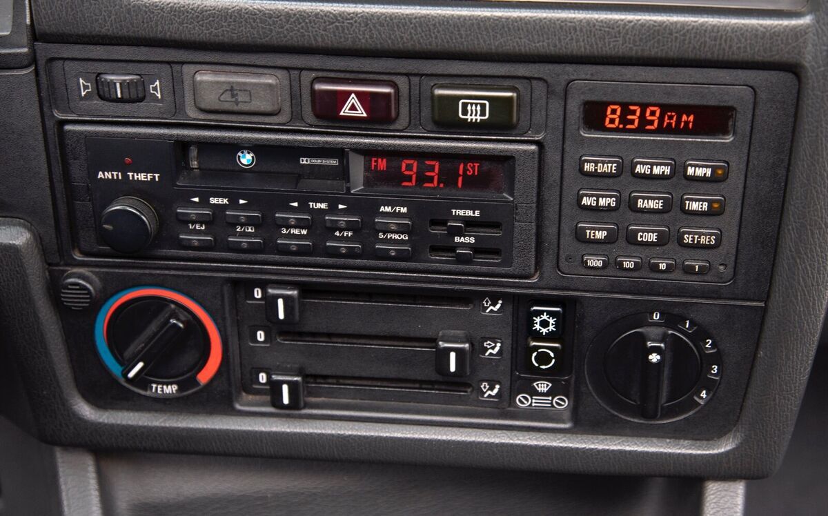 1988 BMW M3 - photo 9