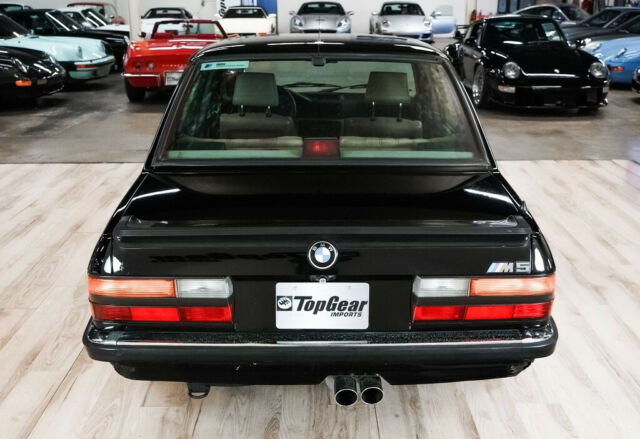 1988 BMW M5 - photo 11