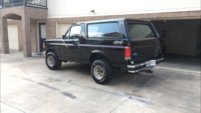 1988 Ford Bronco Custom - photo 12