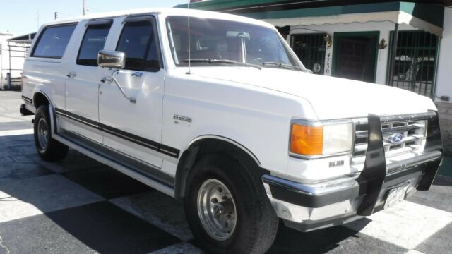 1988 Ford Bronco 4 Door - photo 2