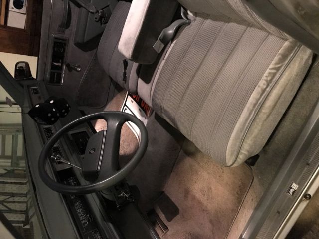 1988 Buick LeSabre Custom - photo 3