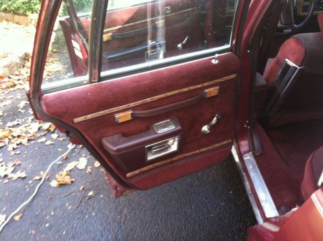 1988 Buick LeSabre Estate Wagon Wagon 4-Door - photo 10