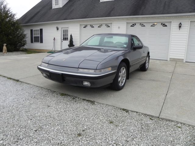 1988 Buick Reatta - photo 2