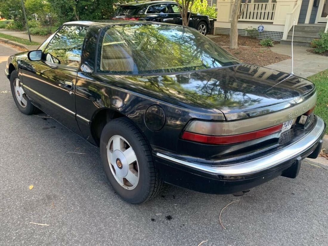 1988 Buick Reatta - photo 2
