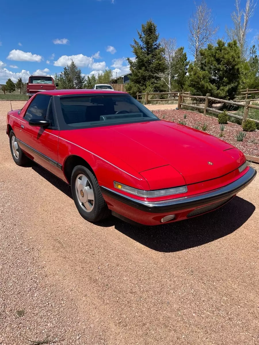 1988 Buick Reatta Coupe Red 1988 Buick Reatta