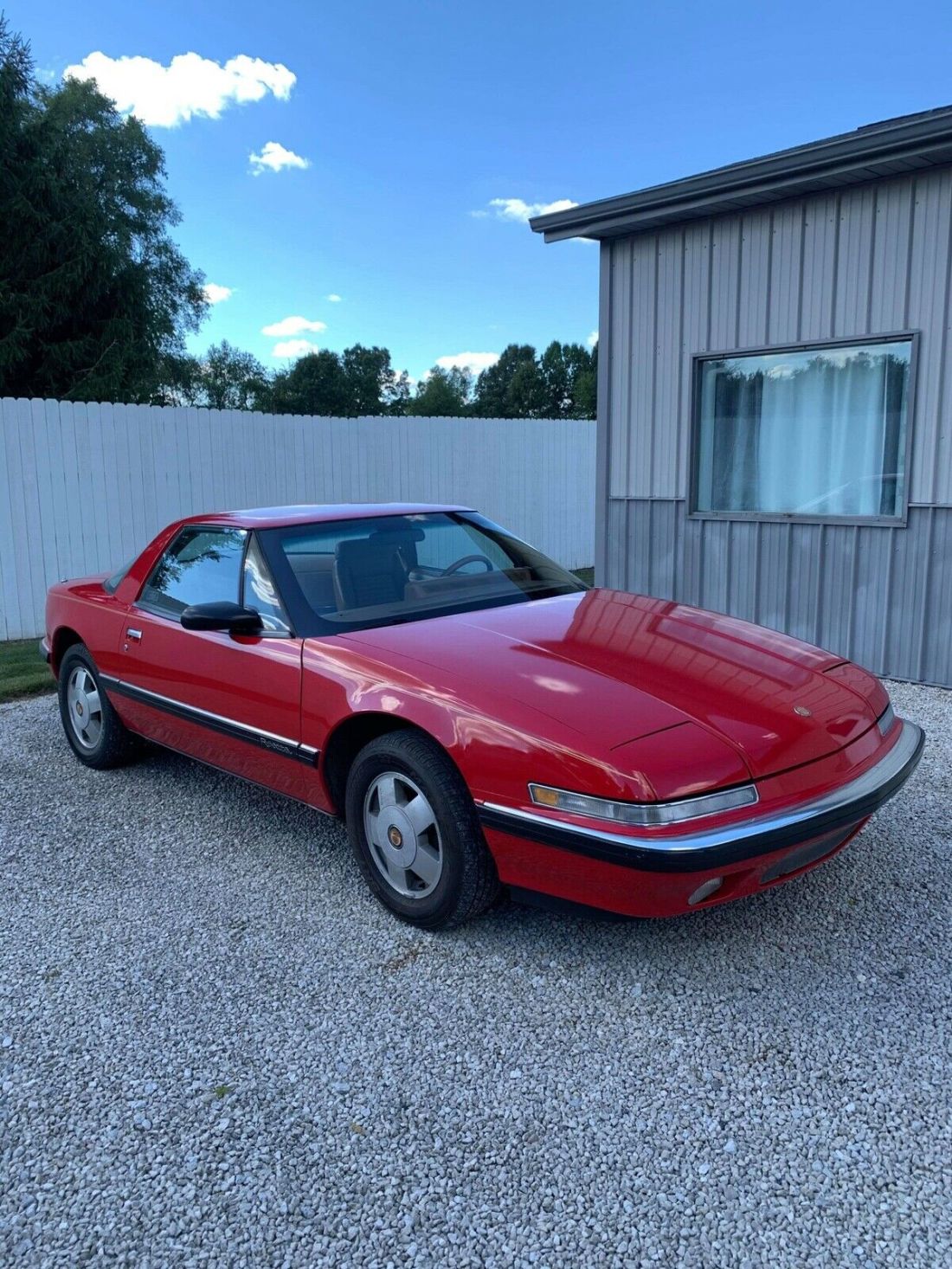 1988 Buick Reatta Coupe Red FWD Automatic 1988 Buick Reatta