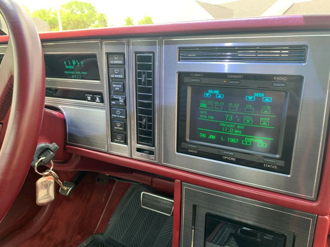 1988 Buick Reatta - photo 7