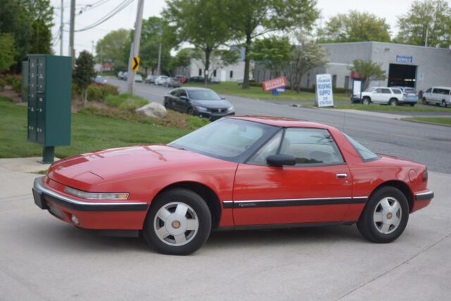 1988 Buick Reatta -- - photo 4