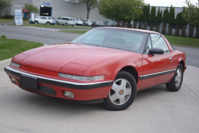 1988 Buick Reatta, red with 120,036 Miles available now! 1988 Buick Reatta --