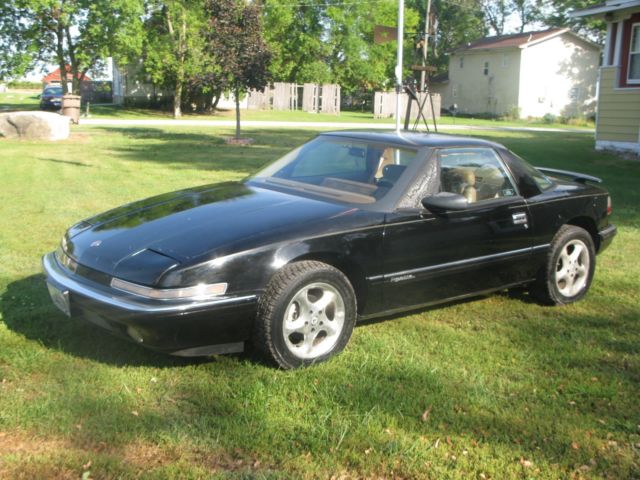 1988 Buick Reatta select 60 - photo 2