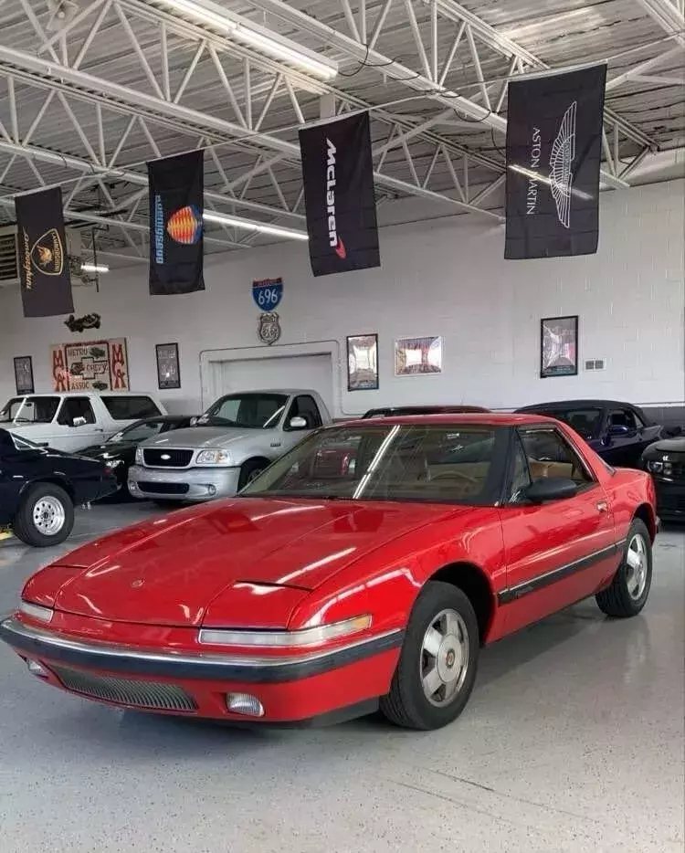 1988 Buick Reatta