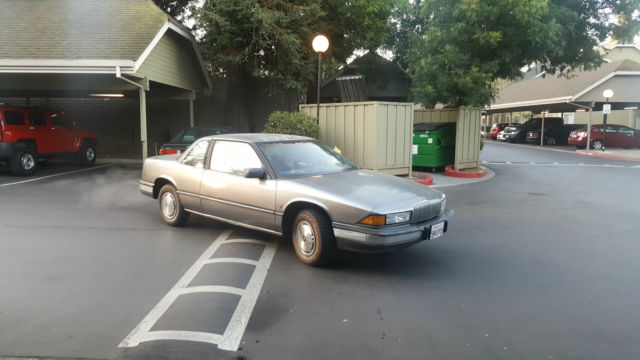 1988 Buick Regal Custom Coupe 2-Door - photo 2