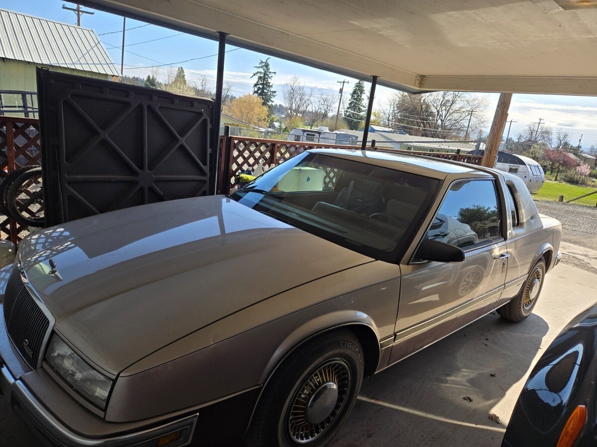 1988 Buick Riviera - photo 9