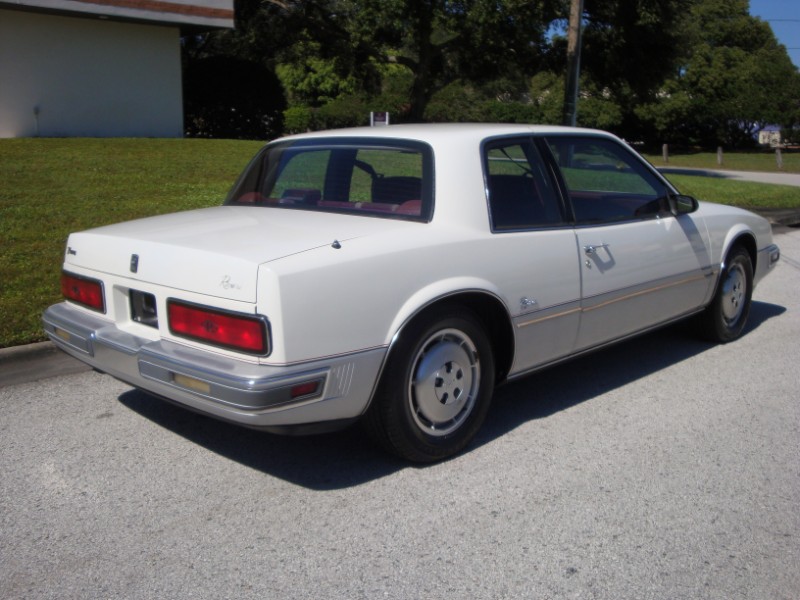 1988 Buick Riviera T-Type - photo 12