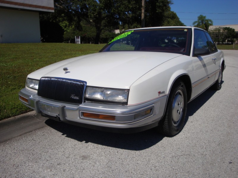 1988 Buick Riviera T-Type - photo 2