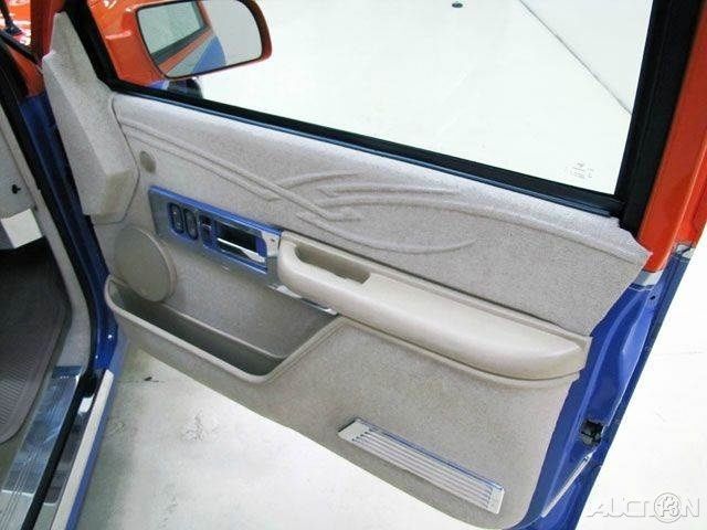 1988 Chevrolet C/K Pickup 1500 C1500 Silverado 2dr - photo 12