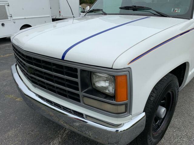 1988 Chevrolet C/K Pickup 2500 C2500 Cheyenne - photo 8