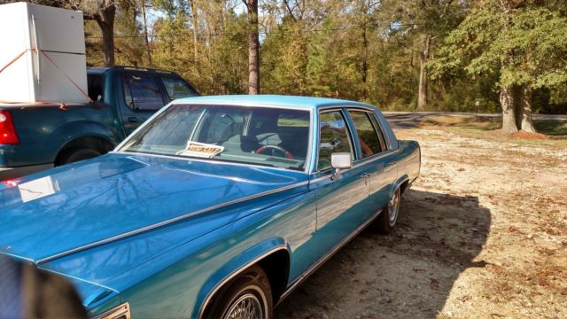 1988 Cadillac Brougham - photo 2