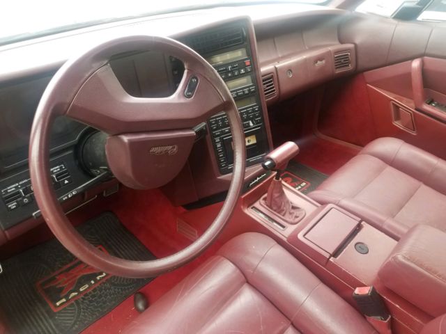 1988 Cadillac Allante hard and soft top - photo 7