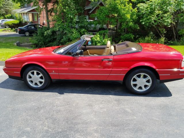 1988 Cadillac Allante 2 Dr Coupe