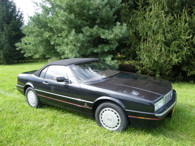 1988 CADILLAC ALLANTE CONVERTIBLE / HARDTOP 97K 1988 Cadillac Allante