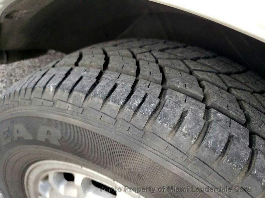 1988 Cadillac Allante Pininfarina Hardtop Convertible - photo 10