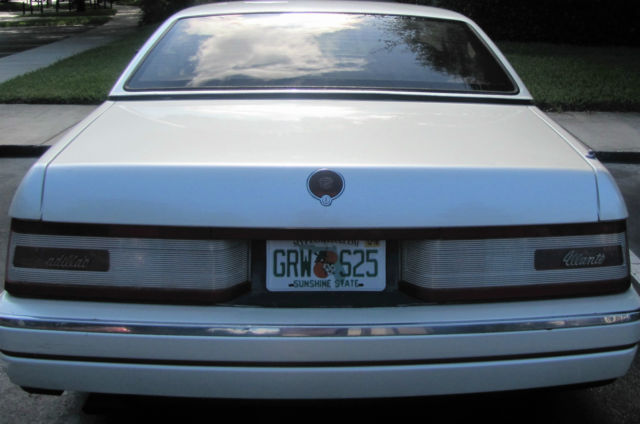 1988 Cadillac Allante - photo 2