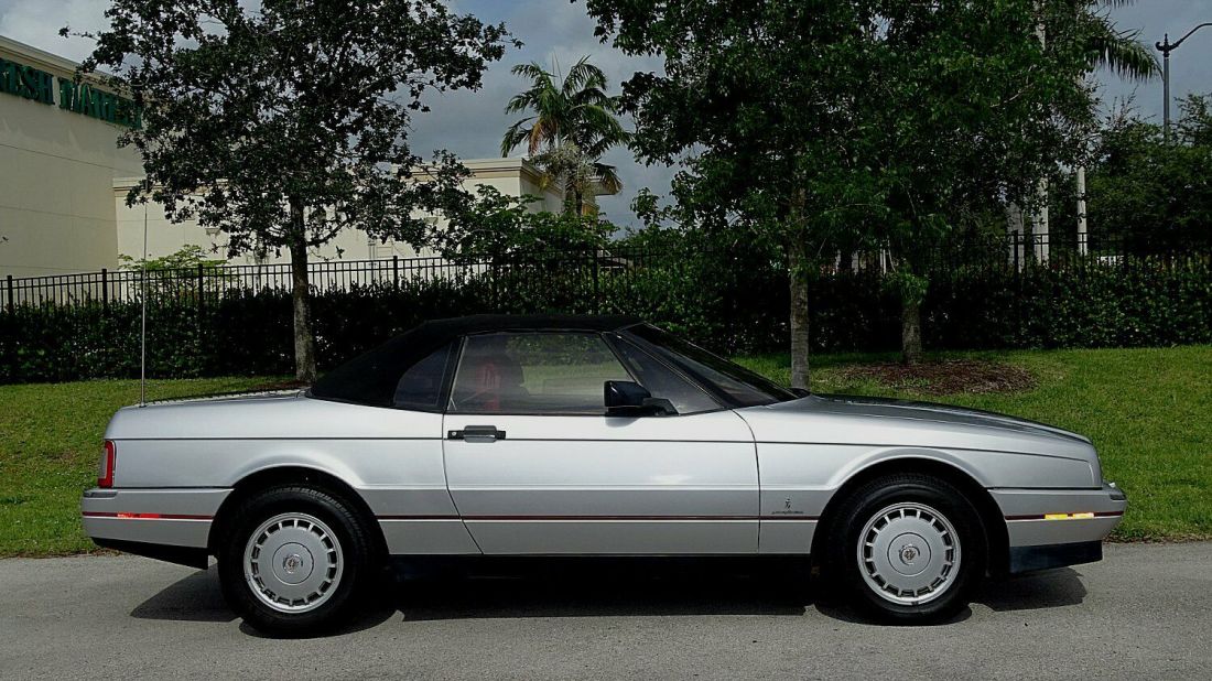 1988 Cadillac Allante ROADSTER BOTH TOPS - photo 3
