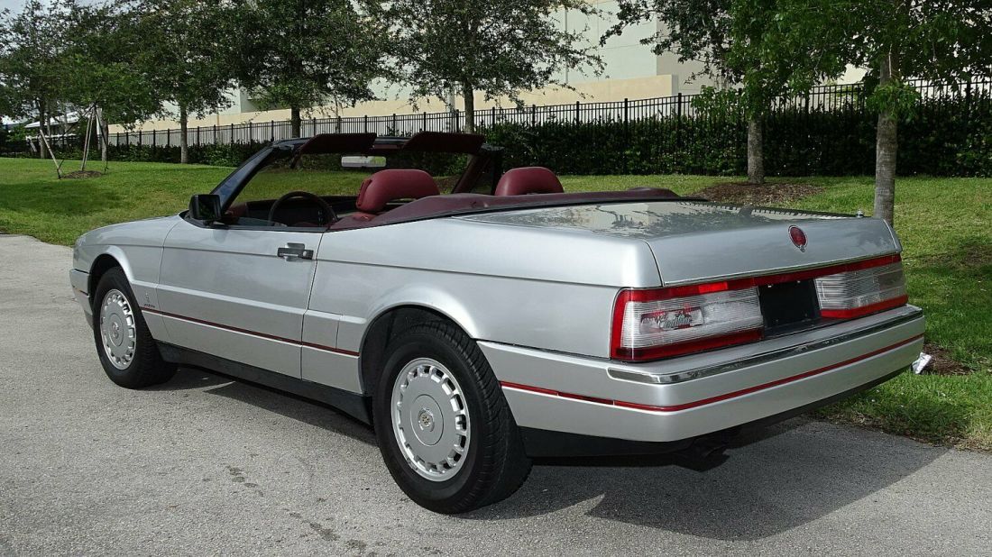 1988 Cadillac Allante ROADSTER BOTH TOPS - photo 8