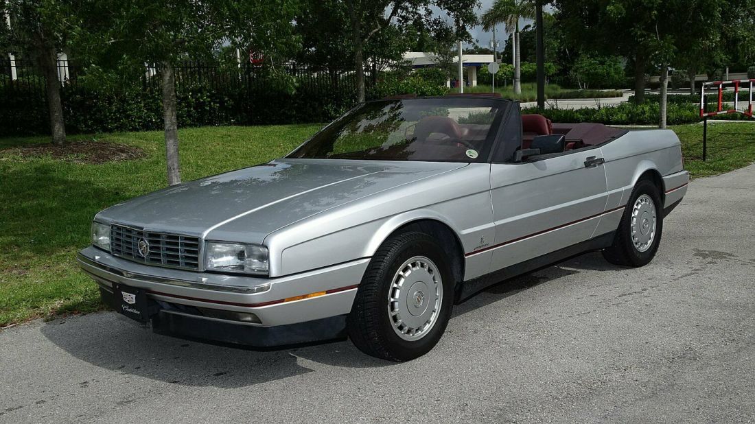 1988 Cadillac Allante ROADSTER BOTH TOPS - photo 9