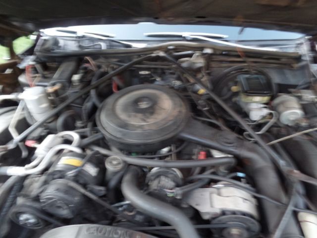 1988 Cadillac Brougham - photo 10