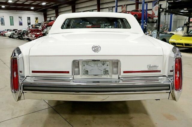 1988 Cadillac Brougham -- - photo 4