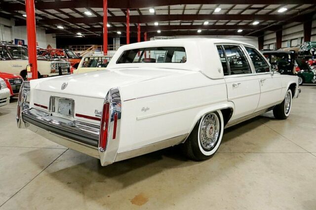 1988 Cadillac Brougham -- - photo 5