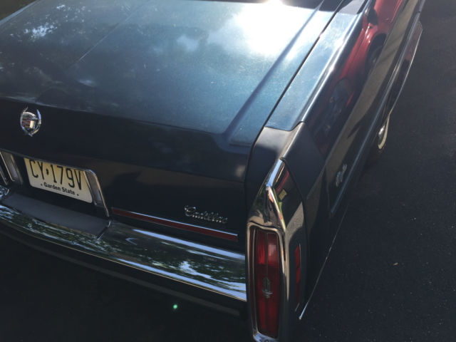 1988 Cadillac Brougham Base Sedan 4-Door - photo 10
