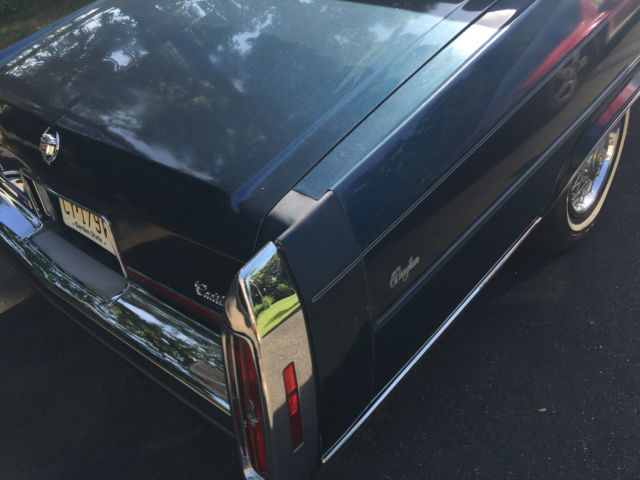 1988 Cadillac Brougham Base Sedan 4-Door - photo 11