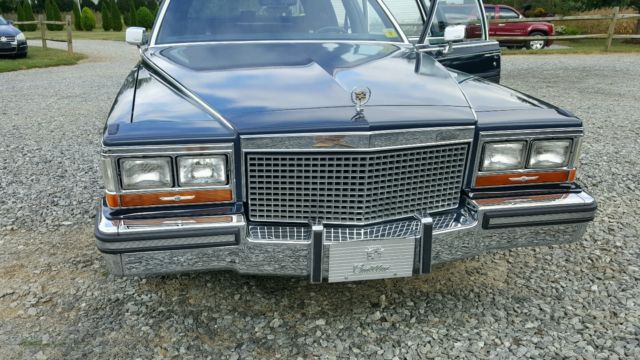 1988 Cadillac Brougham - photo 11