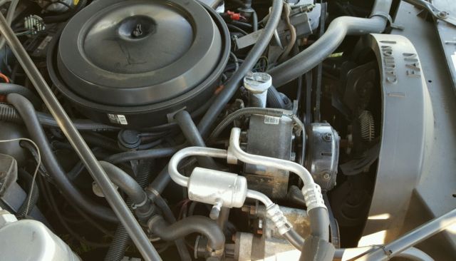 1988 Cadillac Brougham - photo 9