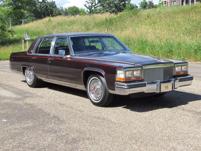 1988 Cadillac Brougham - photo 9