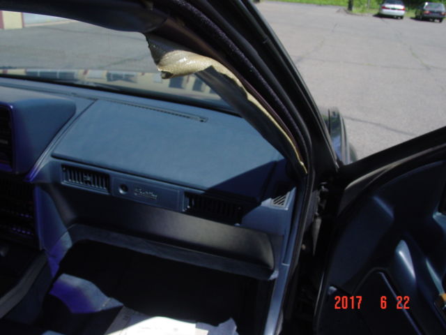 1988 Cadillac Eldorado Biarrity Coupe - photo 8