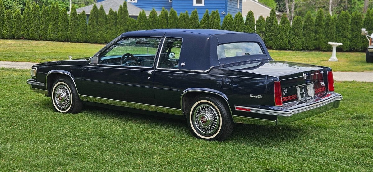 1988 Cadillac Coupe Deville - photo 3