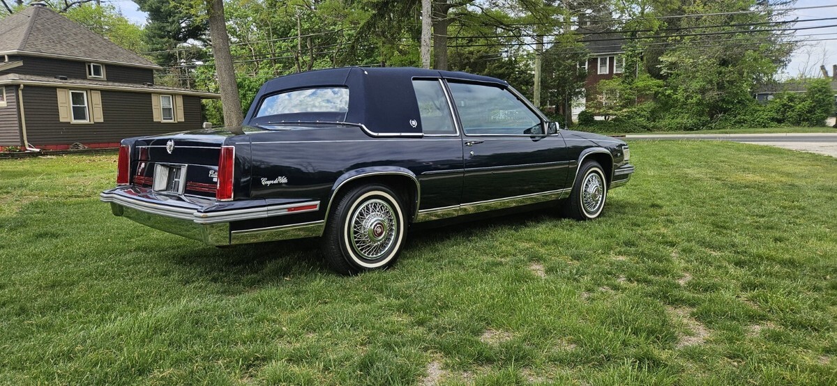 1988 Cadillac Coupe Deville - photo 4