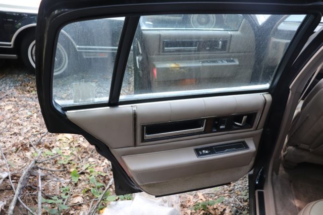 1988 Cadillac DeVille - photo 4