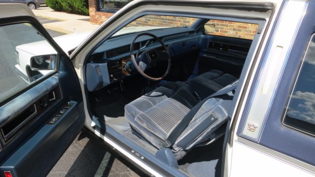 1988 Cadillac DeVille Couronne Edition - photo 11