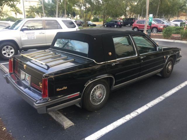 1988 Cadillac DeVille Sedan - photo 4
